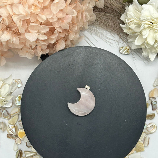 Rose Quartz💗Moon Pendant