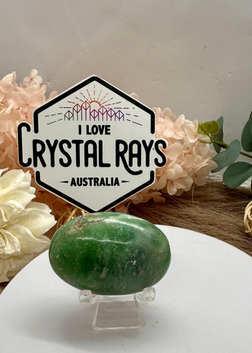 Nephrite Jade Palm Stone