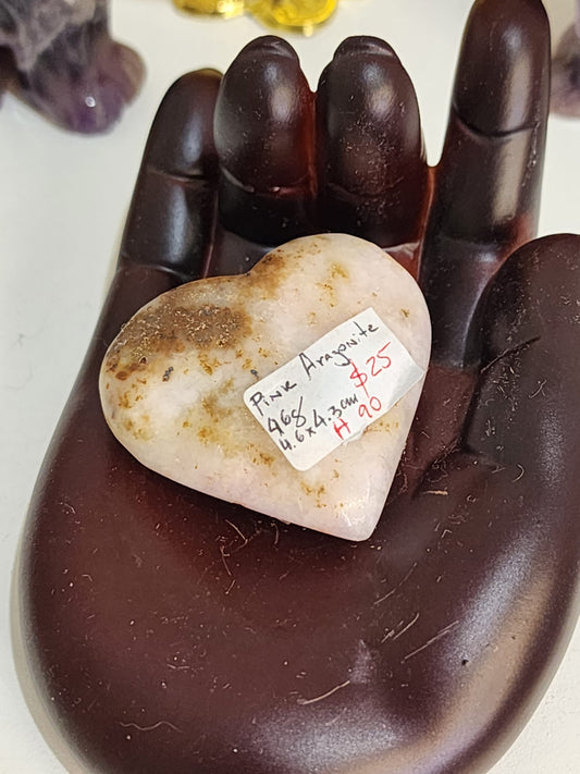 💗 Pink Aragonite Heart carving