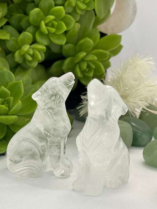 🐺 Clear Quartz Small Wolf Carving