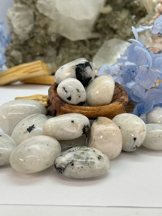 Moonstone Tumble Stone